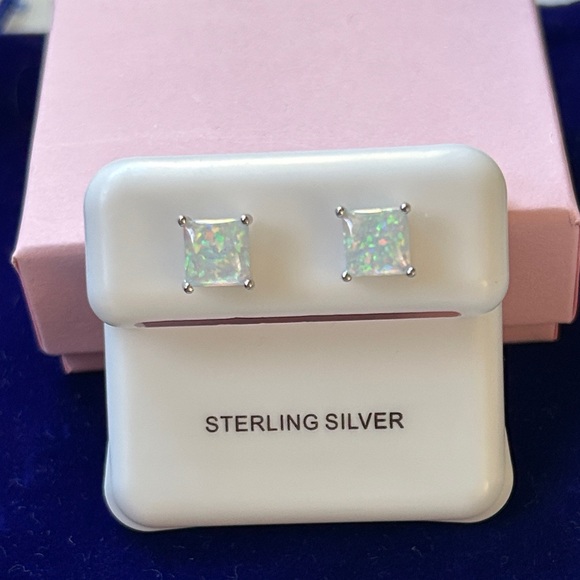 Sterling‎ Silver Opal Stud Earrings